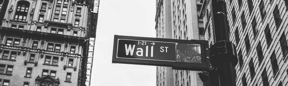 Wall Street - Photo by Chris Li on Unsplash